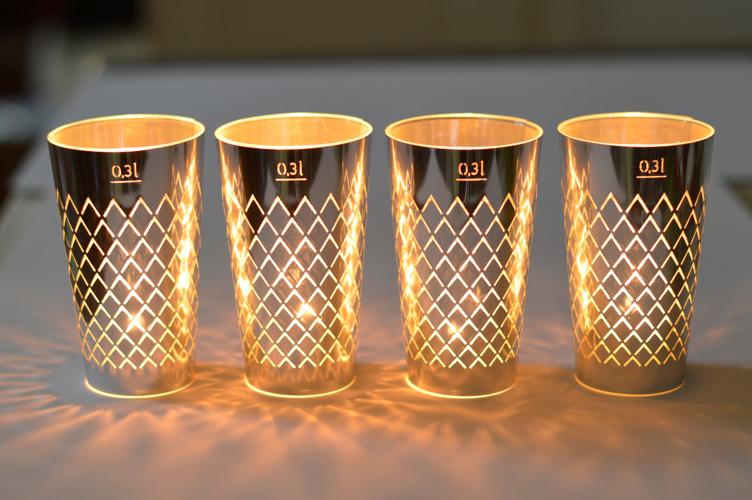 Geripptes Licht silber - Andrea Moseler