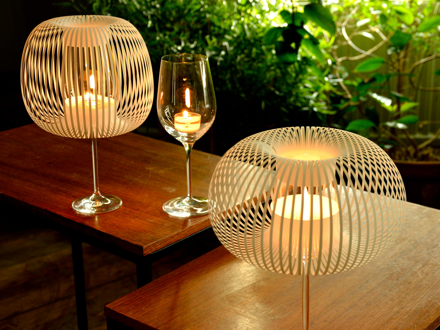 Madame O Lampenschirme für Weingläser weiß - Andrea Moseler